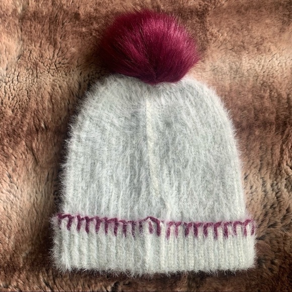 Anthropologie Fuzzy Monogram Initial D Kids Hat - Picture 2 of 9